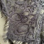 Zielona bluzka z czarną koronką - Kobiecowo - internetowy butik z odzieżą damską