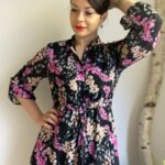 Czarna sukienka w kwiaty - Kobiecowo - internetowy butik z odzieżą damską