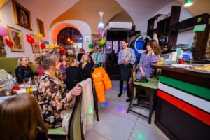 Dzień Kobiet w Italia da bere - Kobiecowo - internetowy butik z odzieżą damską Dzień Kobiet w Italia da bere - Kobiecowo - internetowy butik z odzieżą damską