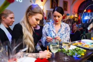 Dzień Kobiet w Italia da bere - Kobiecowo - internetowy butik z odzieżą damską Dzień Kobiet w Italia da bere - Kobiecowo - internetowy butik z odzieżą damską