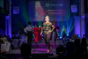 KMICE i pokaz Butiku Kobiecowo - Kobiecowo - internetowy butik z odzieżą damską