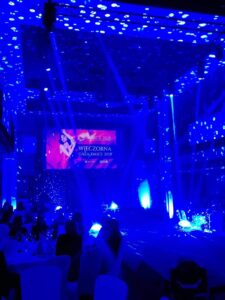 KMICE i pokaz Butiku Kobiecowo - Kobiecowo - internetowy butik z odzieżą damską