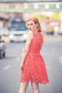 Kładka Rondo Rzeszów – sesja z modelką Basią - Kobiecowo - internetowy butik z odzieżą damską Kładka Rondo Rzeszów – sesja z modelką Basią - Kobiecowo - internetowy butik z odzieżą damską