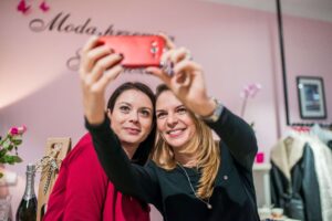 Projektatka Olga Idzik – Marka COCHO - Kobiecowo - internetowy butik z odzieżą damską Projektatka Olga Idzik – Marka COCHO - Kobiecowo - internetowy butik z odzieżą damską